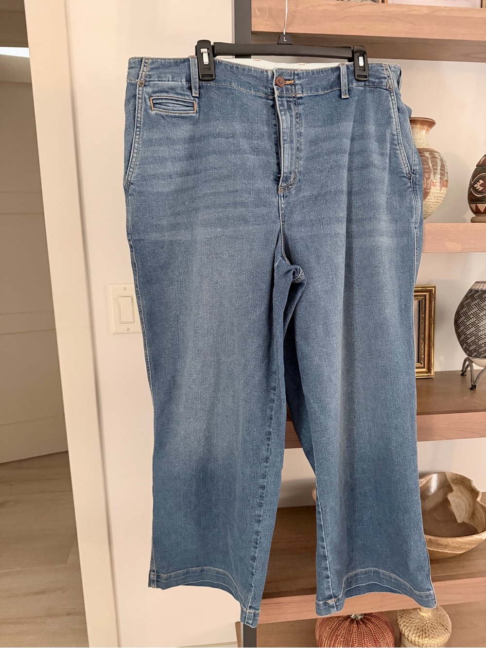 Lands' End Women's Wide Leg Ankle Jeans in Medium Blue Wash